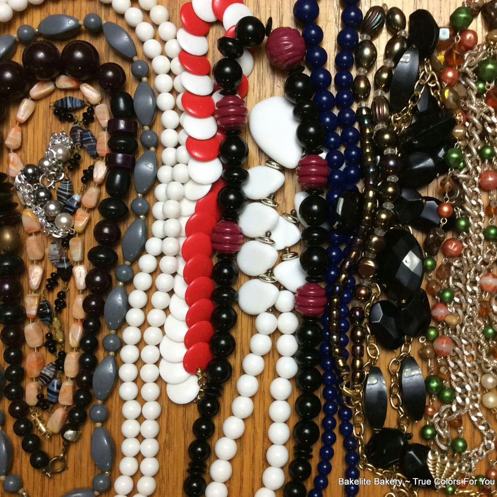 Necklace Lot Vintage Jewelry Statement Mid Century Huge 25+ Beads 60s 70s 80s